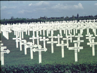 Nog een gezicht op de graven.